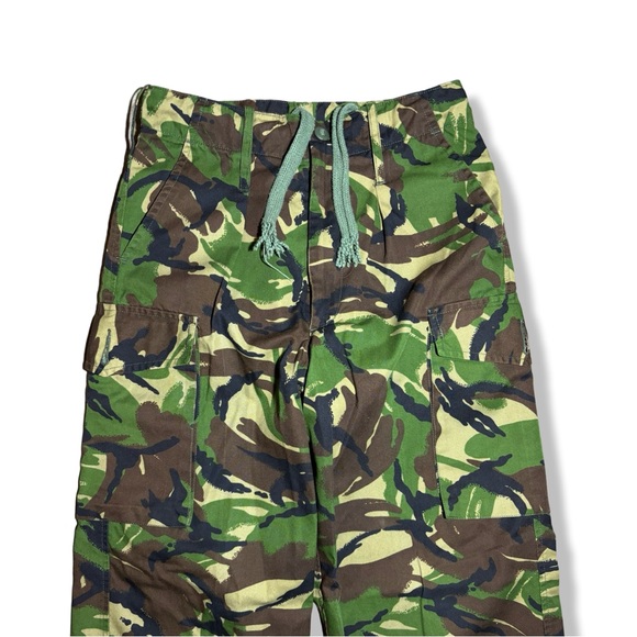 Vintage NATO Military Camouflage Cargo Pants - Picture 3 of 6